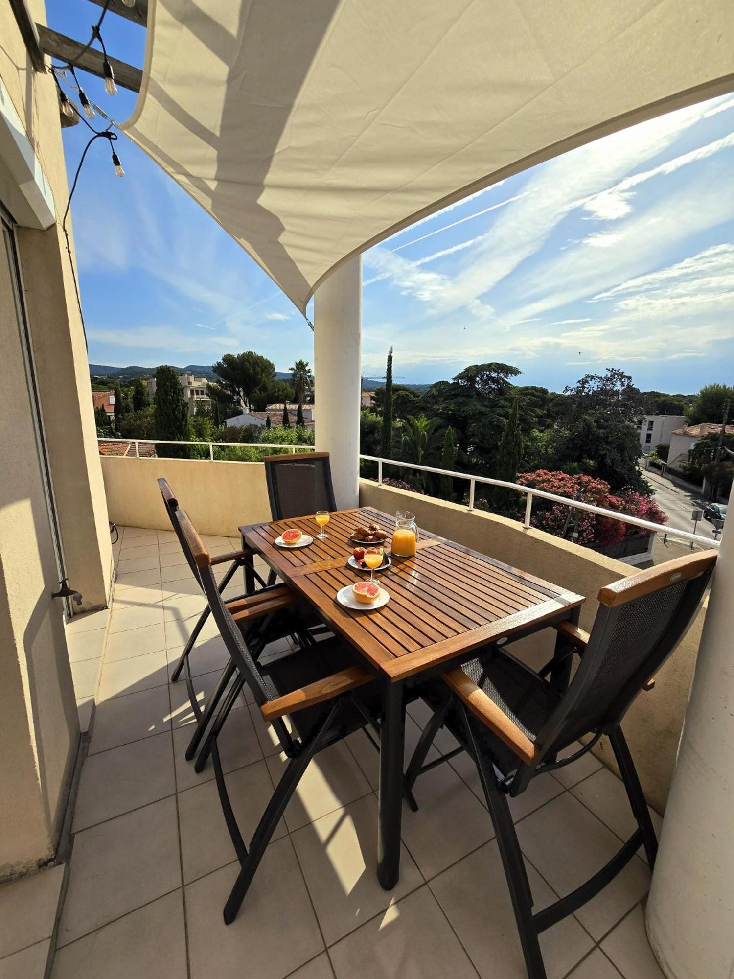 Appartement Vue Mer Avec Parking Ferme Ла-Сьота Экстерьер фото
